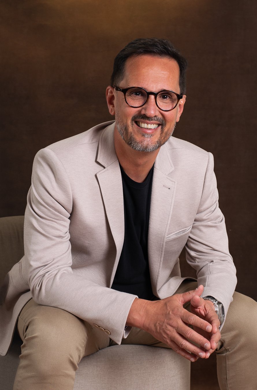 Renato Ritton, contador e perito, em retrato institucional.